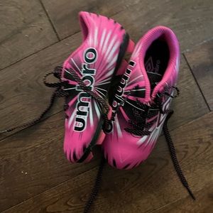 Umbro Girls Cleats